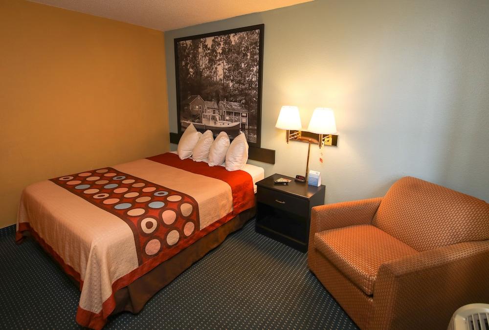 Super 8 By Wyndham Somerset Exterior foto