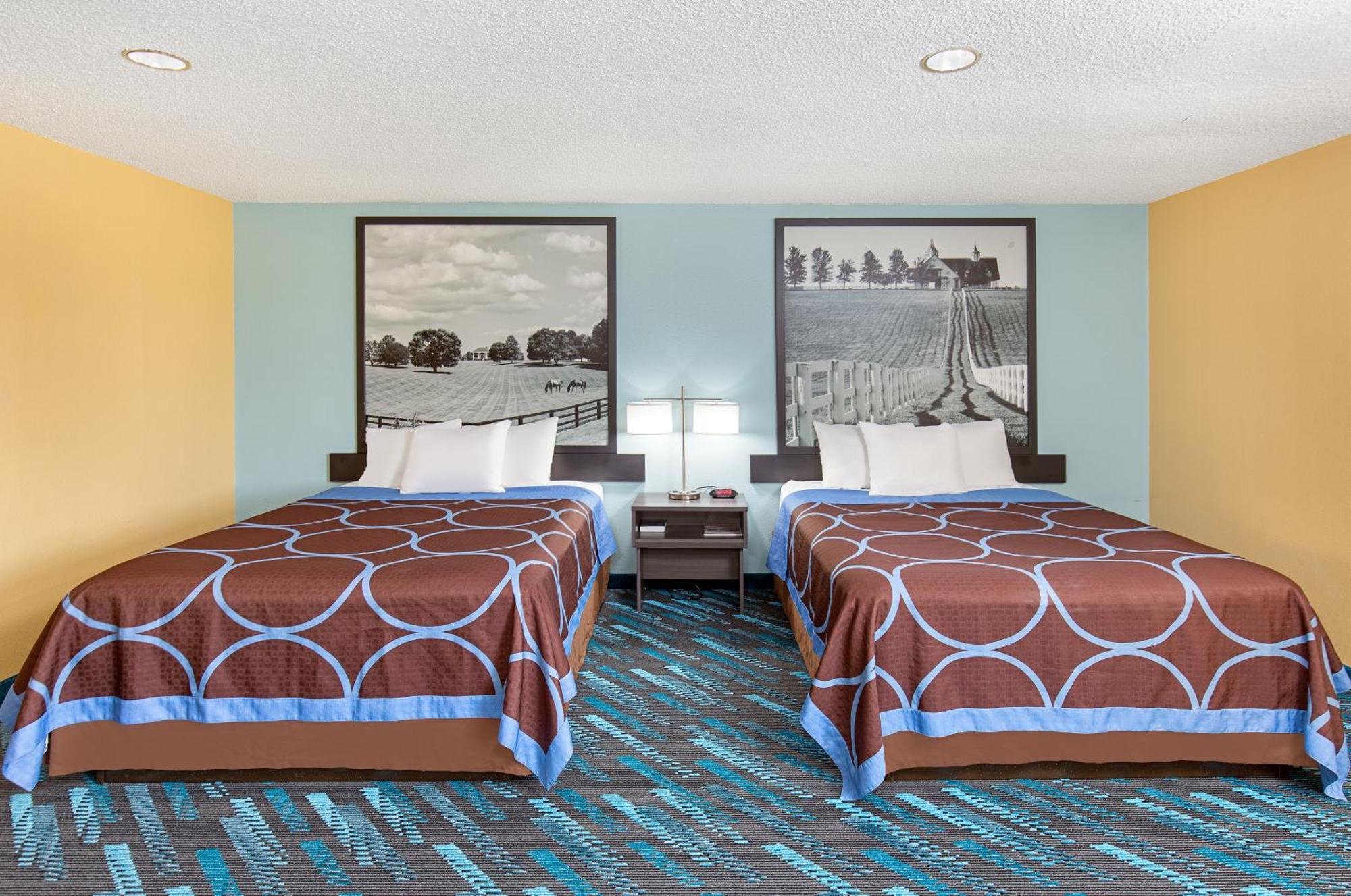 Super 8 By Wyndham Somerset Exterior foto